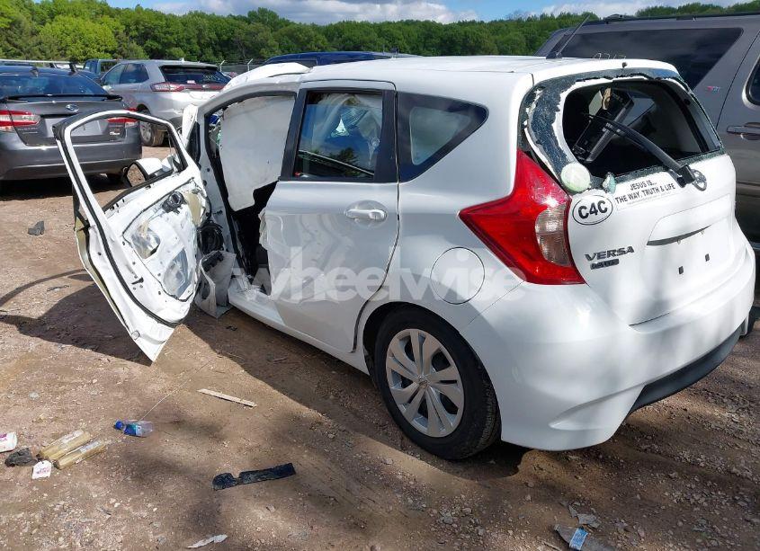 Photo 3 of 2019 Nissan Versa NOTE SV (VIN 3N1CE2CP7KL366419)