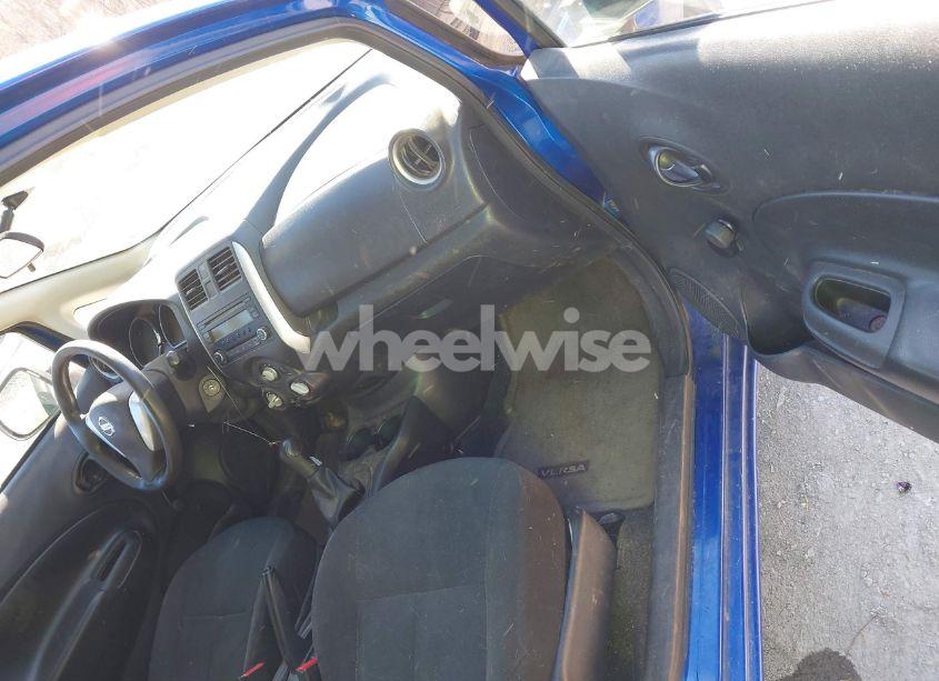 Photo 5 of 2014 Nissan Versa NOTE S (SR) (VIN 3N1CE2CP8EL418323)