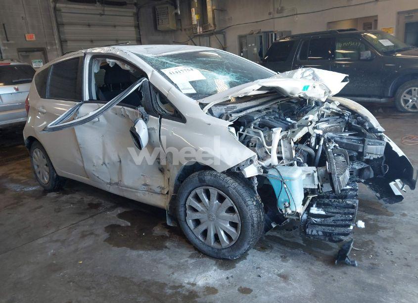 2014 Nissan Versa NOTE SV (VIN 3N1CE2CP8EL422727) main photo