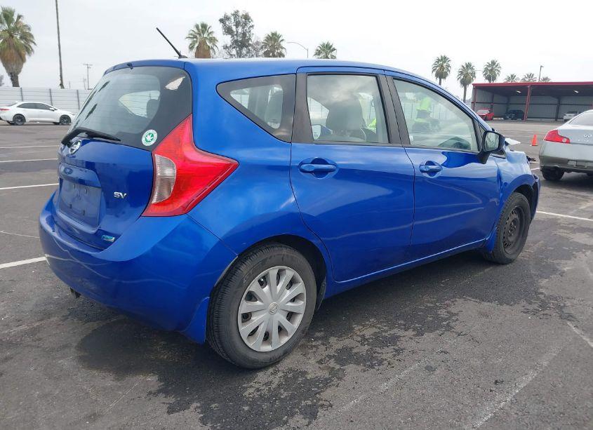 Photo 4 of 2015 Nissan Versa NOTE S (SR)/S PLUS/SL/SR/SV (VIN 3N1CE2CP8FL351661)