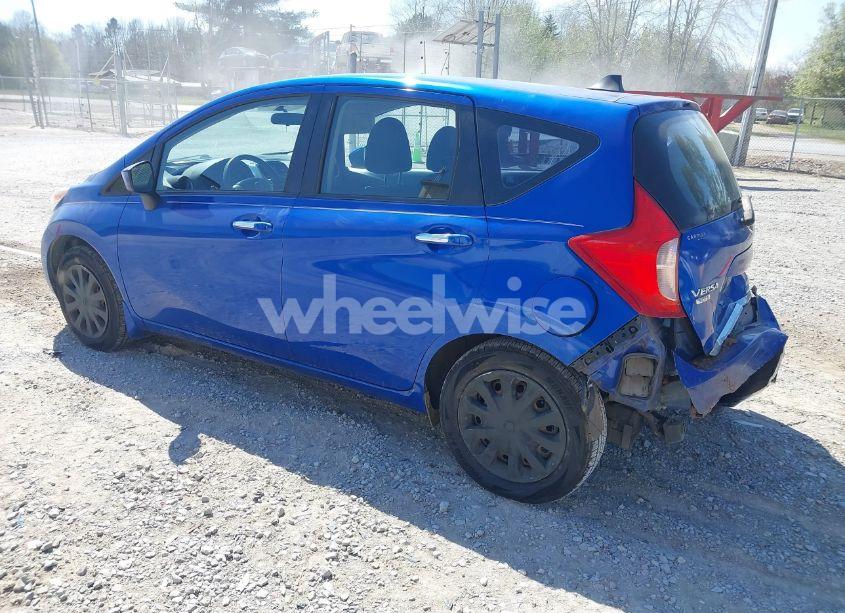 Photo 3 of 2015 Nissan Versa NOTE SV (VIN 3N1CE2CP8FL364703)