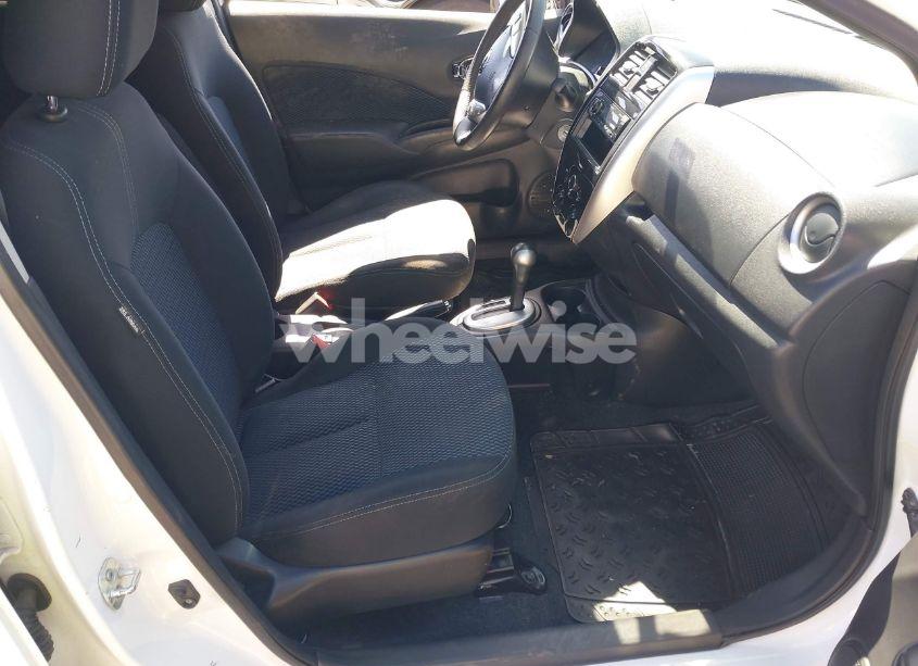 Photo 5 of 2015 Nissan Versa NOTE SV (VIN 3N1CE2CP8FL366337)