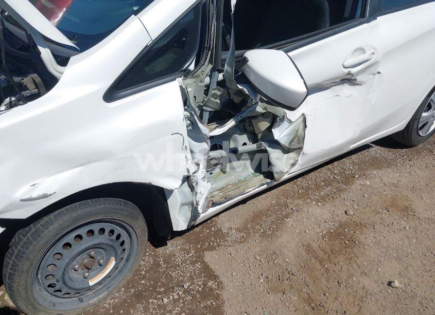 Photo 6 of 2015 Nissan Versa NOTE SV (VIN 3N1CE2CP8FL366337)