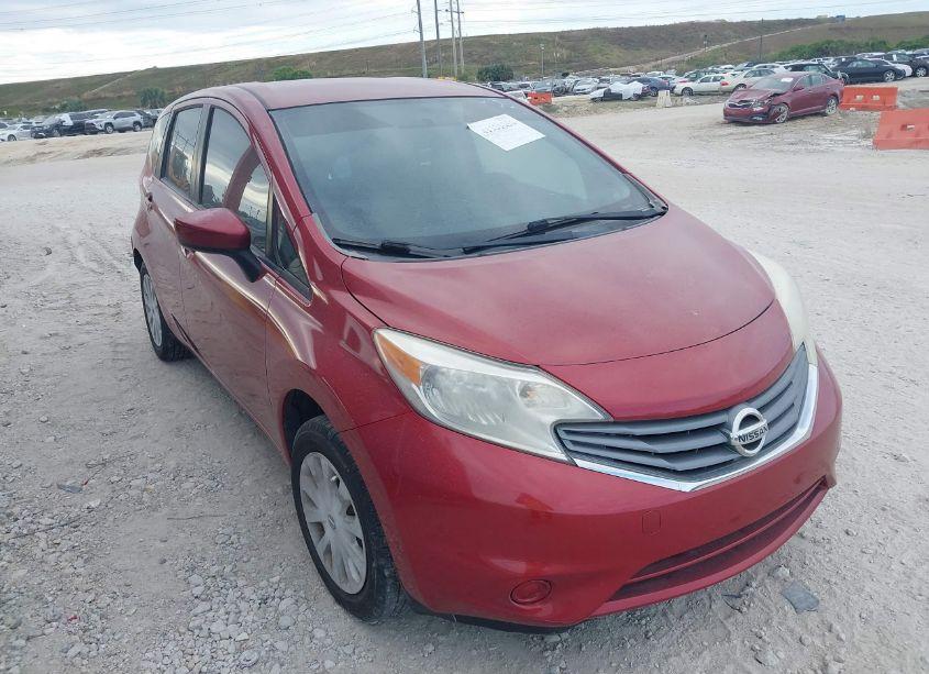2015 Nissan Versa NOTE S (SR)/S PLUS/SL/SR/SV (VIN 3N1CE2CP8FL382750) main photo