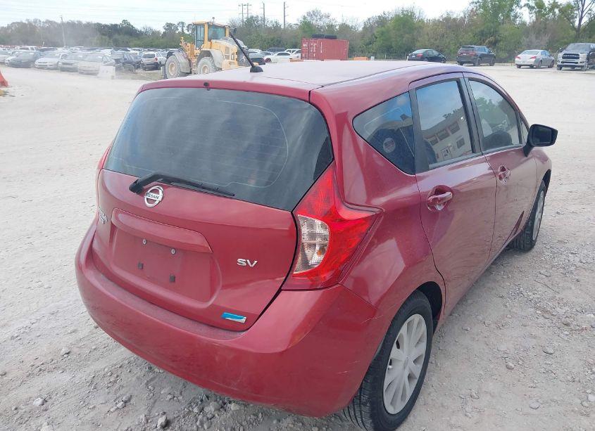 Photo 4 of 2015 Nissan Versa NOTE S (SR)/S PLUS/SL/SR/SV (VIN 3N1CE2CP8FL382750)