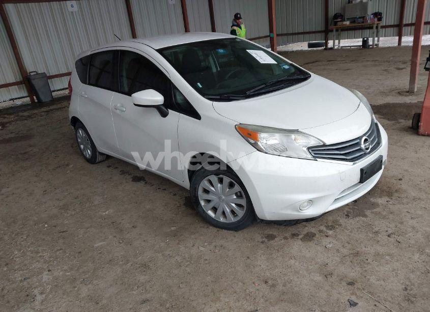 2015 Nissan Versa NOTE SV (VIN 3N1CE2CP8FL387091) main photo
