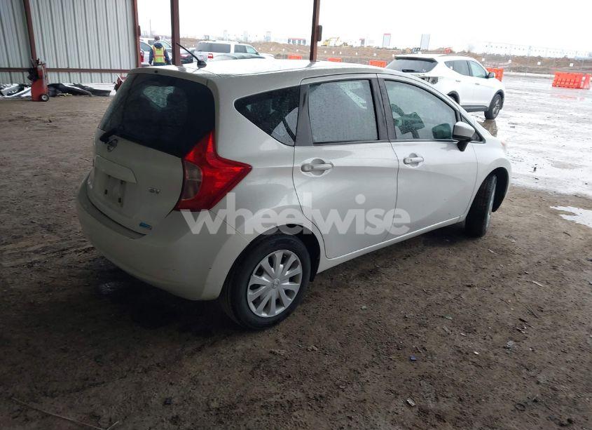 Photo 4 of 2015 Nissan Versa NOTE SV (VIN 3N1CE2CP8FL387091)