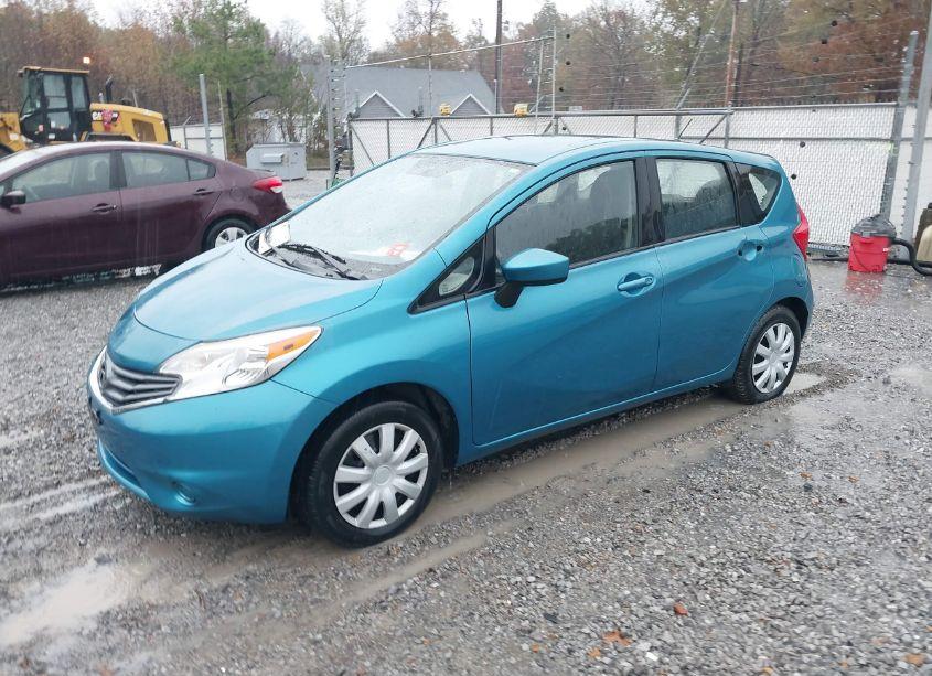 Photo 2 of 2015 Nissan Versa NOTE S (SR)/S PLUS/SL/SR/SV (VIN 3N1CE2CP8FL402169)