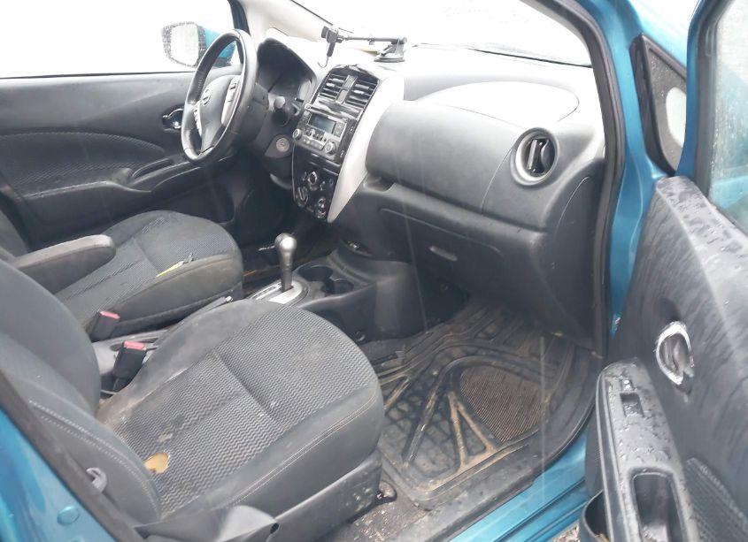 Photo 5 of 2015 Nissan Versa NOTE S (SR)/S PLUS/SL/SR/SV (VIN 3N1CE2CP8FL402169)