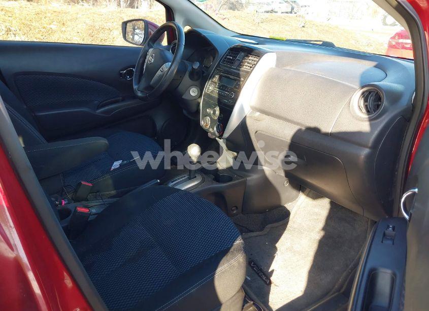 Photo 5 of 2015 Nissan Versa NOTE S (SR)/S PLUS/SL/SR/SV (VIN 3N1CE2CP8FL404651)