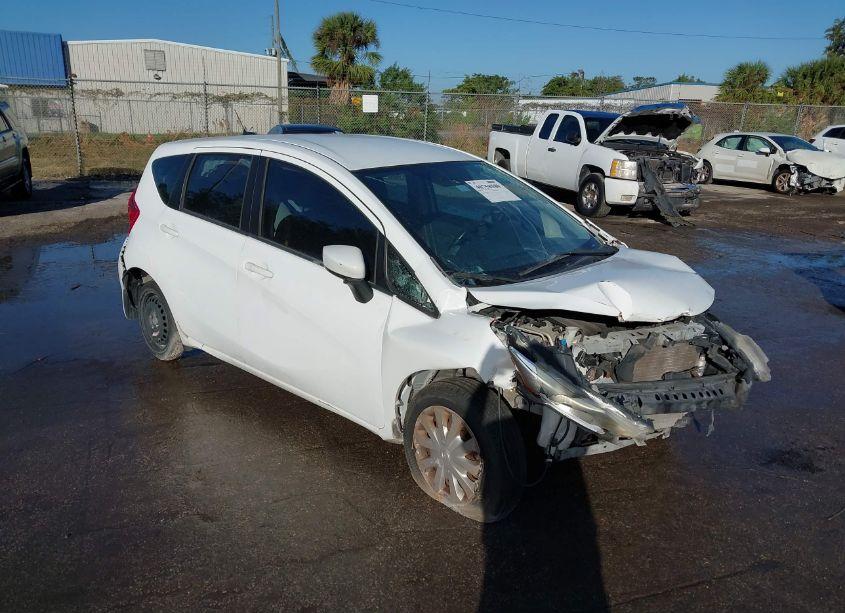 2015 Nissan Versa NOTE SV (VIN 3N1CE2CP8FL417383) main photo