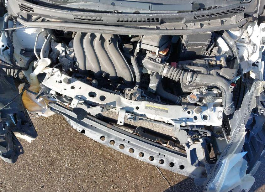 Photo 10 of 2015 Nissan Versa NOTE SV (VIN 3N1CE2CP8FL417383)