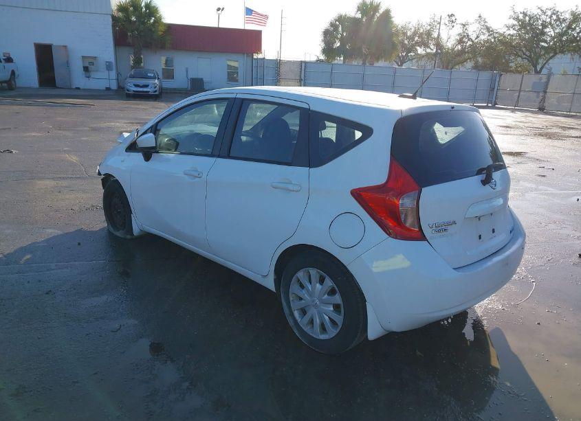 Photo 3 of 2015 Nissan Versa NOTE SV (VIN 3N1CE2CP8FL417383)