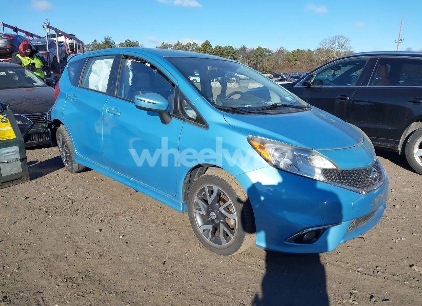 2015 Nissan Versa NOTE SR (VIN 3N1CE2CP8FL434281) main photo