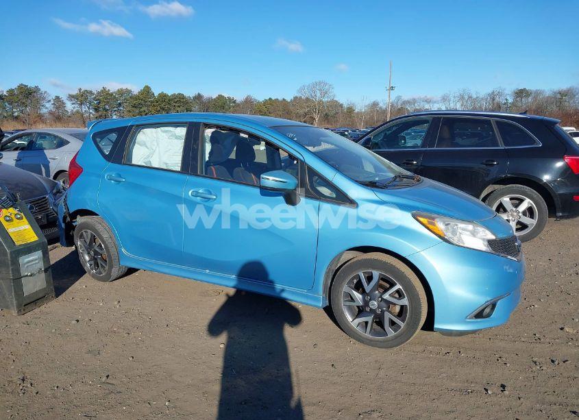 Photo 13 of 2015 Nissan Versa NOTE SR (VIN 3N1CE2CP8FL434281)