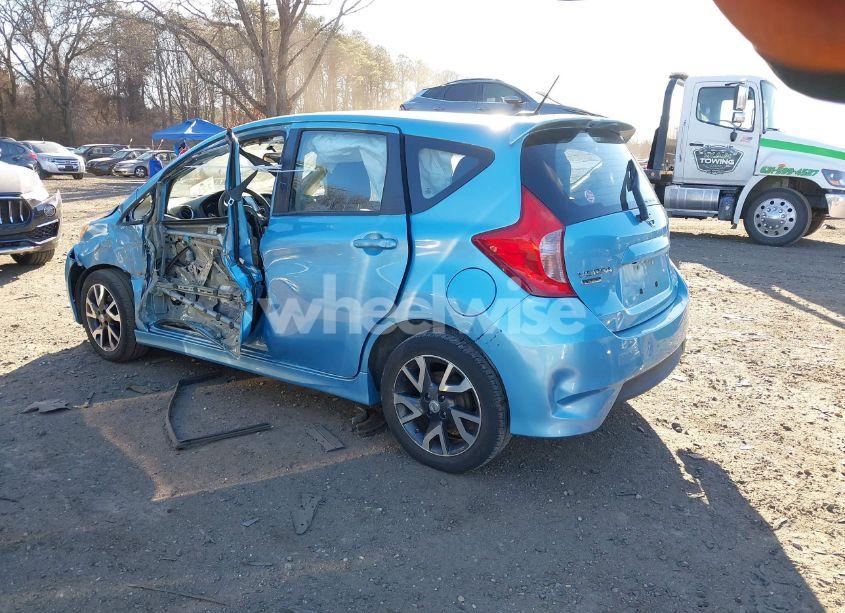 Photo 14 of 2015 Nissan Versa NOTE SR (VIN 3N1CE2CP8FL434281)