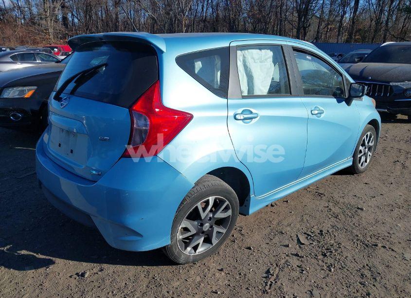 Photo 4 of 2015 Nissan Versa NOTE SR (VIN 3N1CE2CP8FL434281)