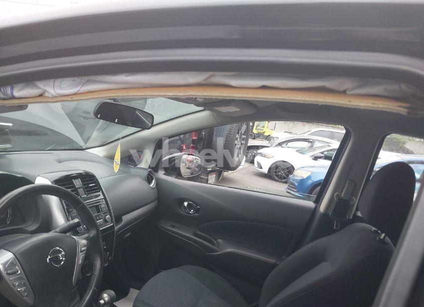 Photo 13 of 2015 Nissan Versa NOTE SV (VIN 3N1CE2CP8FL434975)