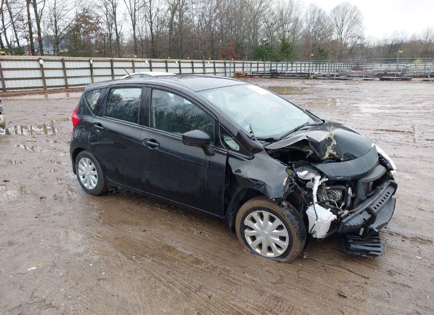 2015 Nissan Versa NOTE S PLUS (VIN 3N1CE2CP8FL438329) main photo