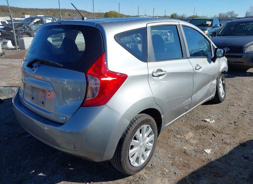 Photo 4 of 2015 Nissan Versa NOTE S (SR)/S PLUS/SL/SR/SV (VIN 3N1CE2CP8FL446415)