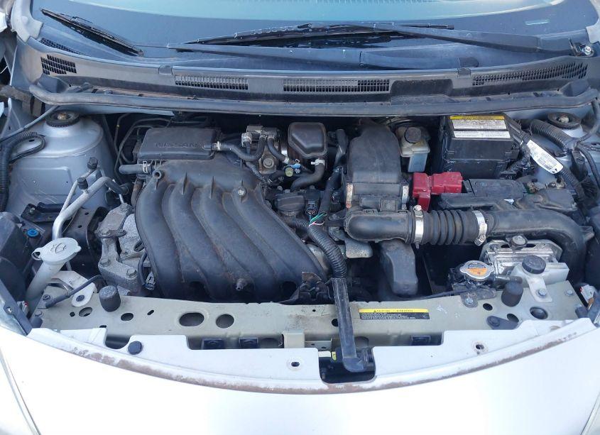 Photo 10 of 2016 Nissan Versa NOTE S (SR)/S PLUS/SL/SR/SV (VIN 3N1CE2CP8GL365772)