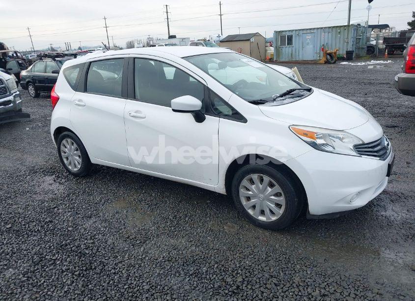 2016 Nissan Versa NOTE S (SR)/S PLUS/SL/SR/SV (VIN 3N1CE2CP8GL374620) main photo