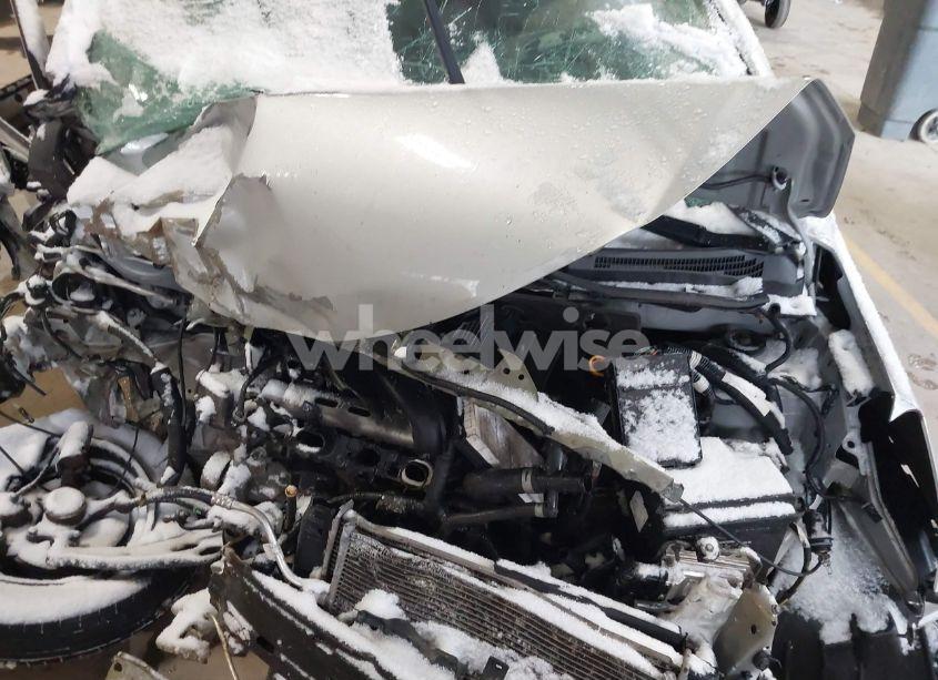 Photo 10 of 2016 Nissan Versa NOTE S (SR)/S PLUS/SL/SR/SV (VIN 3N1CE2CP8GL401752)