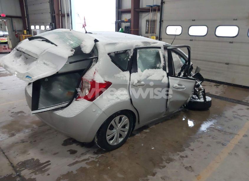 Photo 4 of 2016 Nissan Versa NOTE S (SR)/S PLUS/SL/SR/SV (VIN 3N1CE2CP8GL401752)