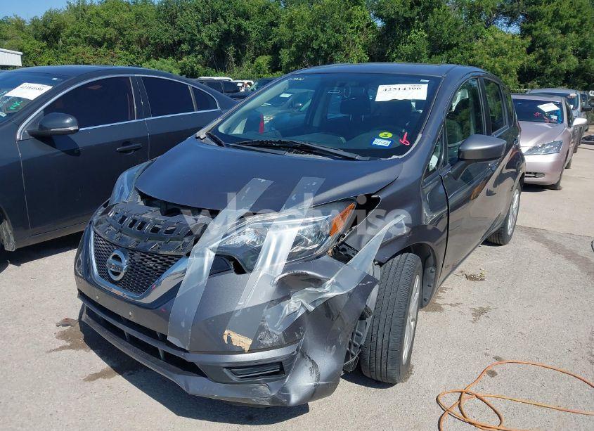 Photo 2 of 2017 Nissan Versa NOTE SV (VIN 3N1CE2CP8HL355325)