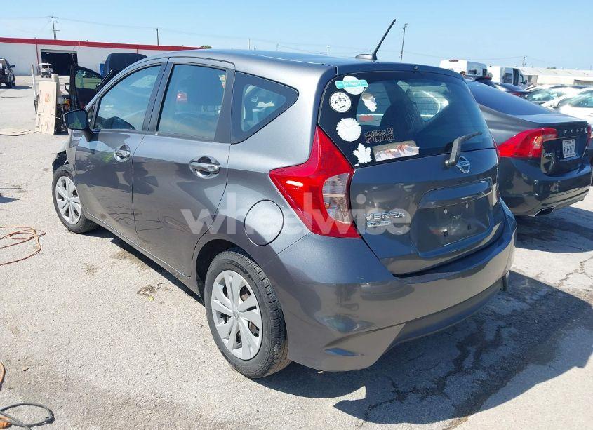 Photo 3 of 2017 Nissan Versa NOTE SV (VIN 3N1CE2CP8HL355325)
