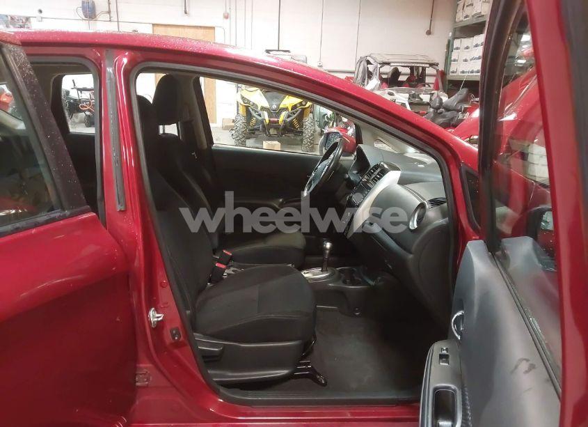 Photo 5 of 2017 Nissan Versa NOTE SV (VIN 3N1CE2CP8HL364770)