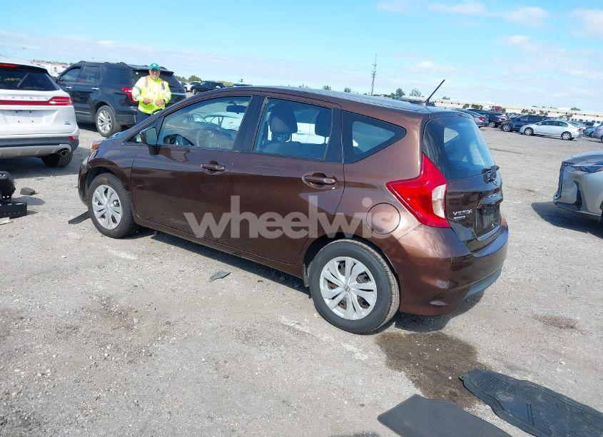 Photo 3 of 2017 Nissan Versa NOTE SV (VIN 3N1CE2CP8HL375803)
