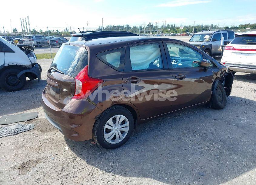 Photo 4 of 2017 Nissan Versa NOTE SV (VIN 3N1CE2CP8HL375803)