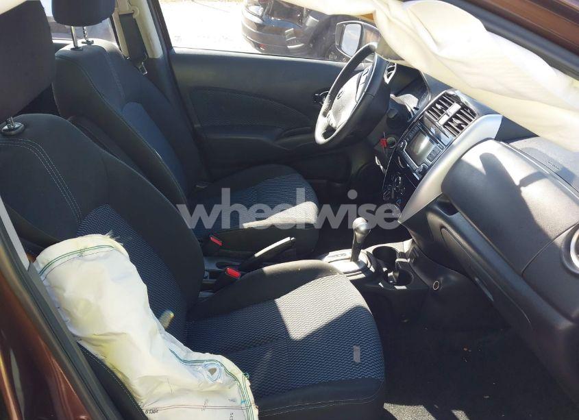 Photo 5 of 2017 Nissan Versa NOTE SV (VIN 3N1CE2CP8HL375803)