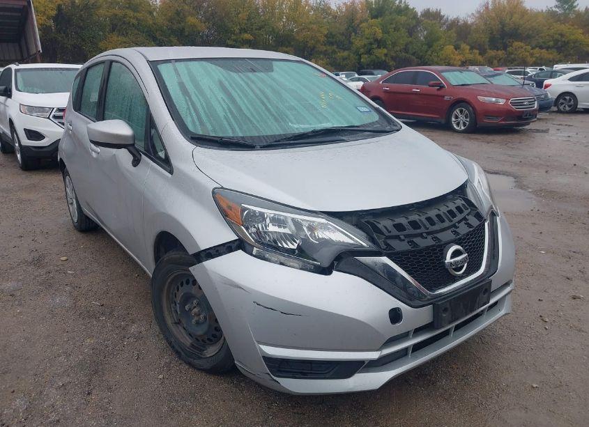 2018 Nissan Versa NOTE SV (VIN 3N1CE2CP8JL362670) main photo