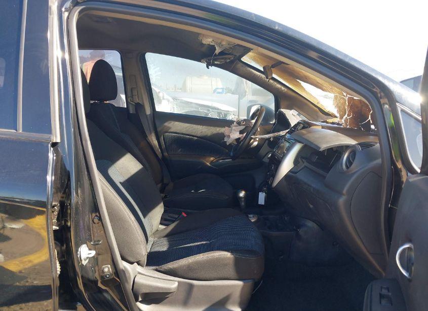 Photo 5 of 2018 Nissan Versa NOTE SV (VIN 3N1CE2CP8JL362930)