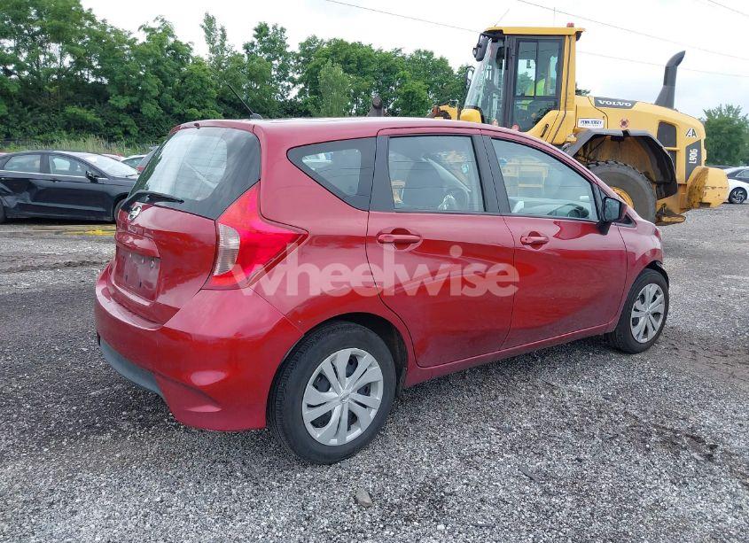 Photo 4 of 2018 Nissan Versa NOTE S (VIN 3N1CE2CP8JL365682)