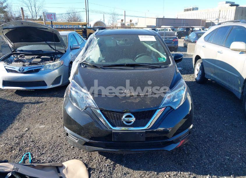 Photo 12 of 2018 Nissan Versa NOTE SV (VIN 3N1CE2CP8JL369439)