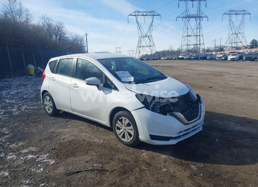 2019 Nissan Versa NOTE SV (VIN 3N1CE2CP8KL359057) main photo