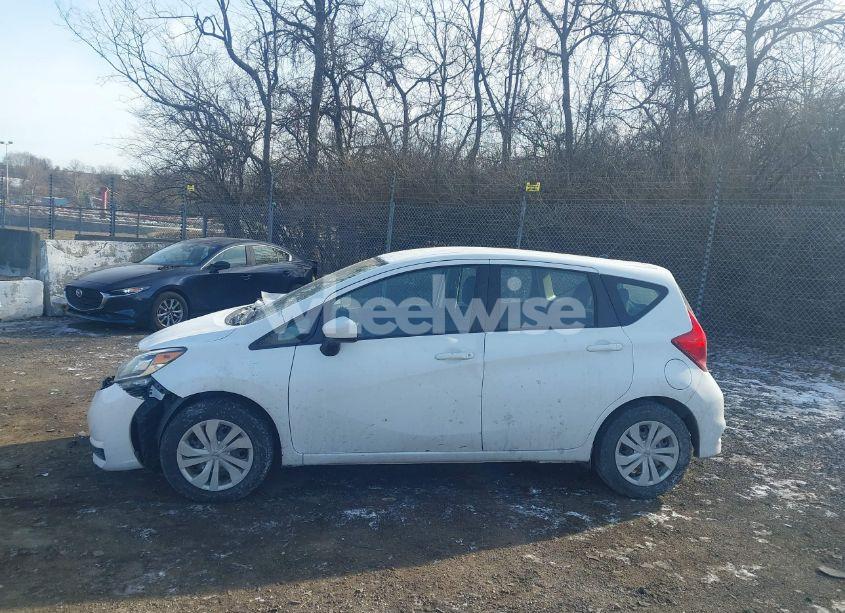 Photo 14 of 2019 Nissan Versa NOTE SV (VIN 3N1CE2CP8KL359057)