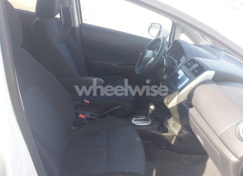 Photo 5 of 2019 Nissan Versa NOTE SV (VIN 3N1CE2CP8KL359057)