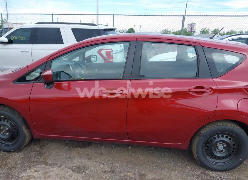 Photo 14 of 2019 Nissan Versa NOTE SV (VIN 3N1CE2CP8KL365103)