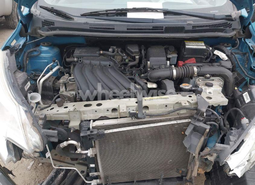 Photo 10 of 2015 Nissan Versa NOTE SV (VIN 3N1CE2CP9FL352575)