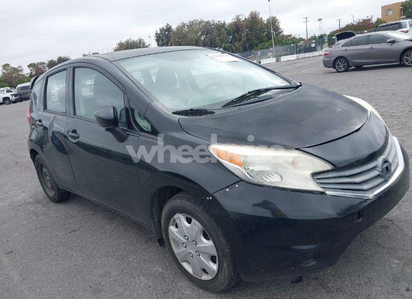 2015 Nissan Versa NOTE S PLUS (VIN 3N1CE2CP9FL357159) main photo