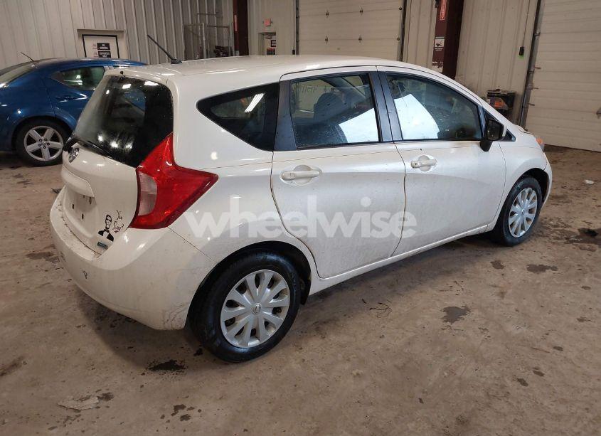 Photo 4 of 2015 Nissan Versa NOTE S PLUS (VIN 3N1CE2CP9FL359347)