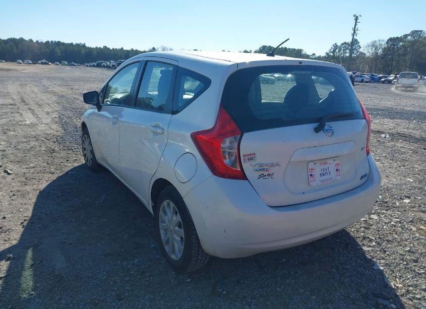 Photo 3 of 2015 Nissan Versa NOTE S (SR)/S PLUS/SL/SR/SV (VIN 3N1CE2CP9FL390498)