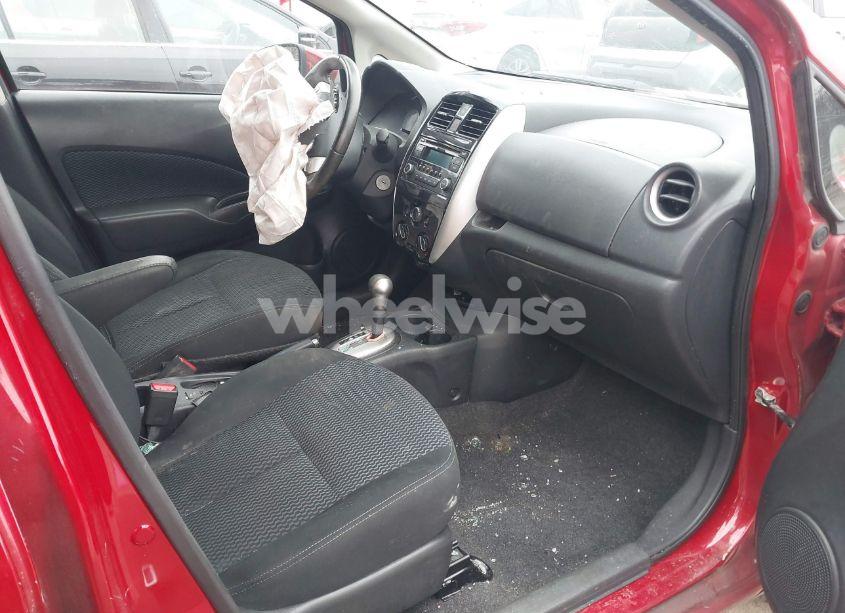 Photo 5 of 2015 Nissan Versa NOTE (VIN 3N1CE2CP9FL396723)