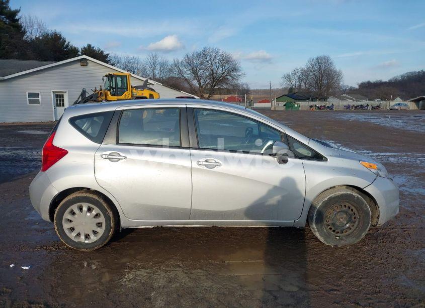 Photo 13 of 2015 Nissan Versa NOTE S (SR)/S PLUS/SL/SR/SV (VIN 3N1CE2CP9FL402505)