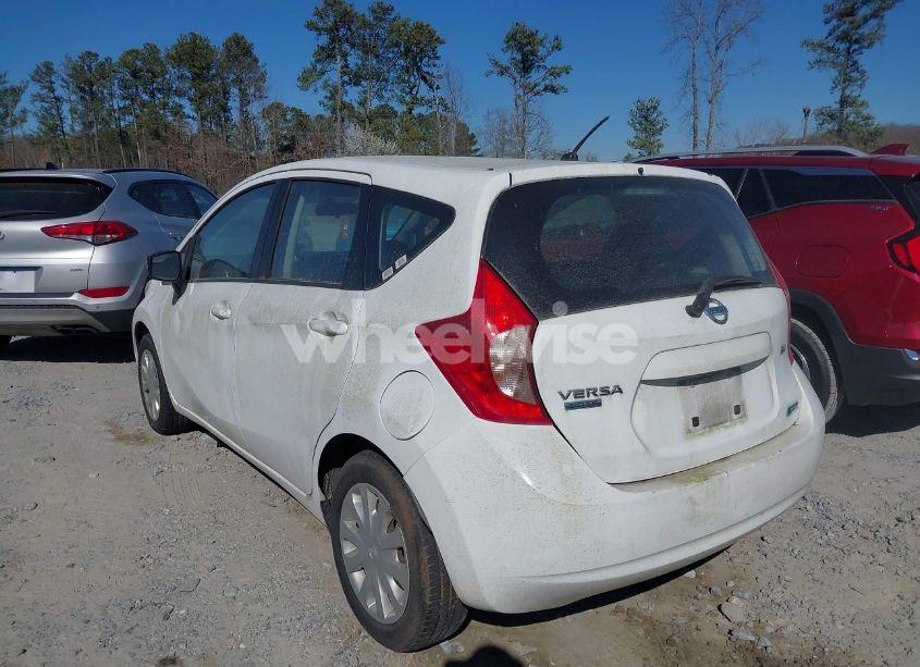 Photo 3 of 2015 Nissan Versa NOTE S (SR)/S PLUS/SL/SR/SV (VIN 3N1CE2CP9FL404836)