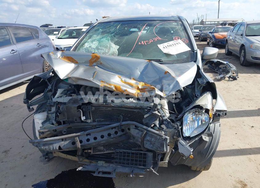 Photo 6 of 2015 Nissan Versa NOTE S (SR)/S PLUS/SL/SR/SV (VIN 3N1CE2CP9FL421765)